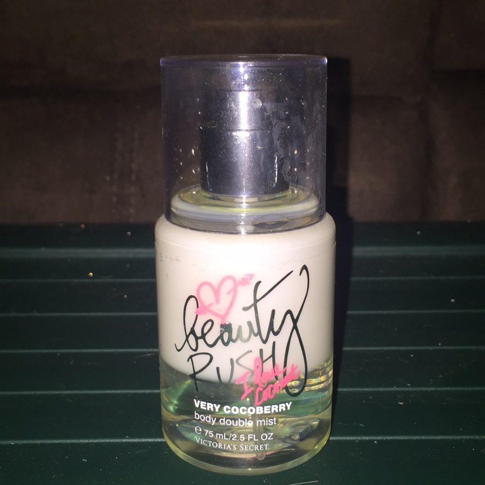 Victoria’s Secret Beauty Rush Very Cocoberry Mist